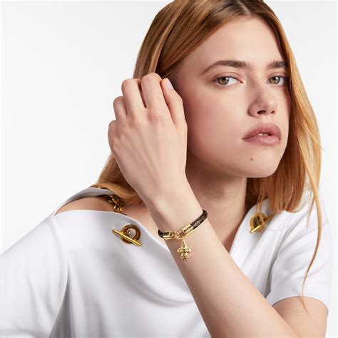 louis vuitton vivienne charm|vivienne charm bracelet.